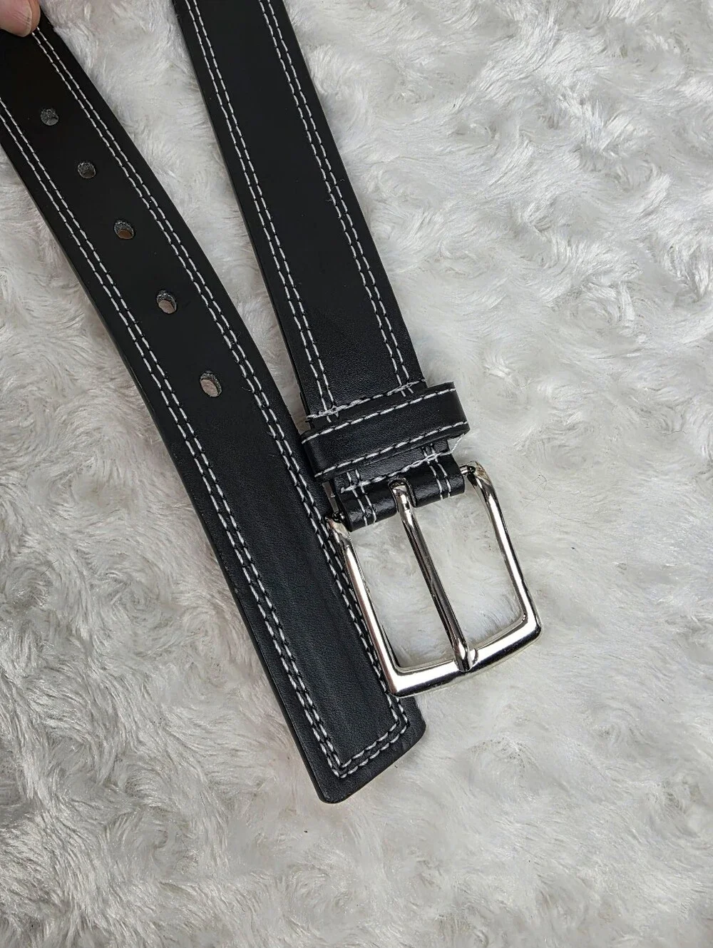Classic Black Leather Men's Belt with Contrast Stitching Size Large 38-40